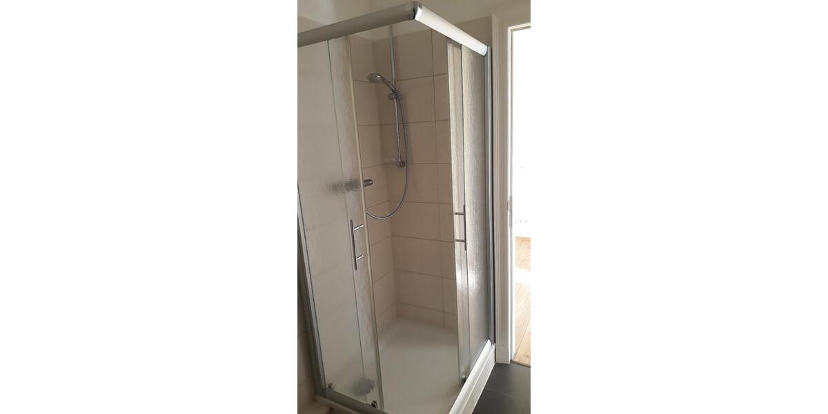 Villa Karstädt - 10 Zimmer, 300 m&sup2;, 2.300&euro; | Angebot:24848895