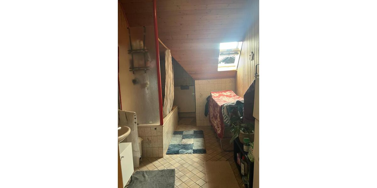 Etagenwohnung Siegen Kaan-Marienborn - 1 Zimmer, 20 m&sup2;, 349&euro; | Angebot:26411548