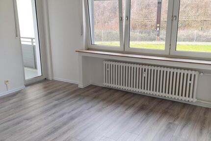 Wohnung Duisburg Beeck - 3 Zimmer, 73 m&sup2;, 475&euro; | Angebot:24983384