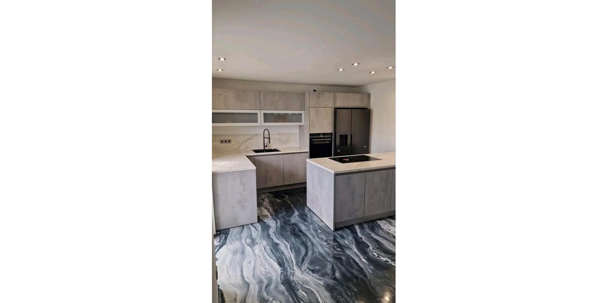 Etagenwohnung Burghausen - 4 Zimmer, 90 m&sup2;, 1.800&euro; | Angebot:24430402