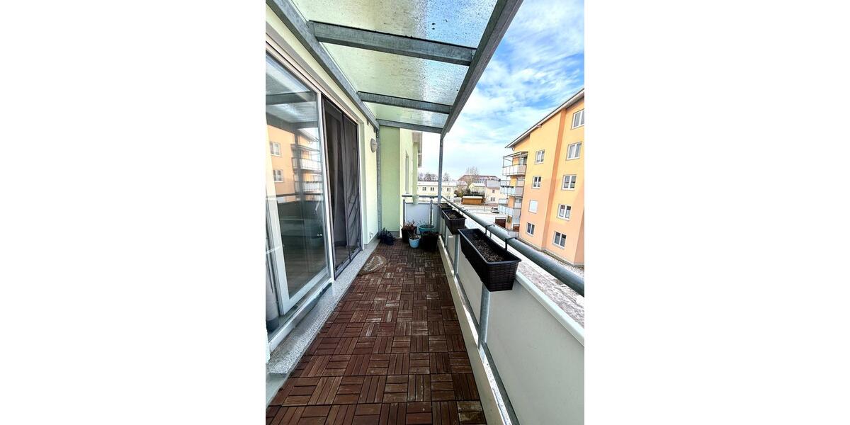 Etagenwohnung Greifswald - 3 Zimmer, 78 m&sup2;, 1.045&euro; | Angebot:25119072