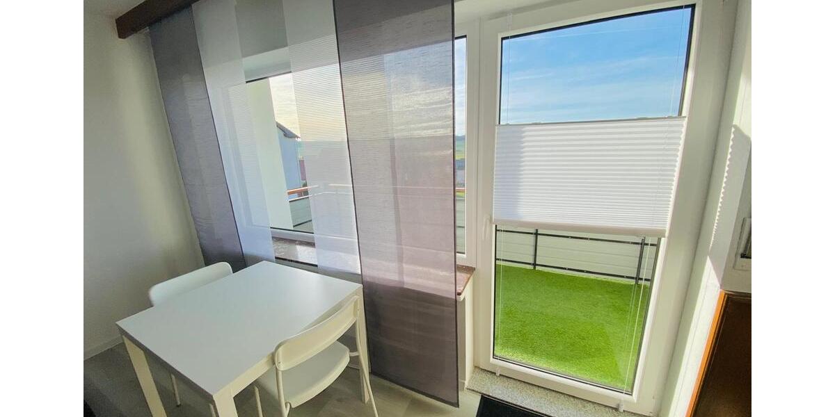 Wohnen auf Zeit Neukirchen - 8 Zimmer, 160 m&sup2;, 18&euro; | Angebot:26252083