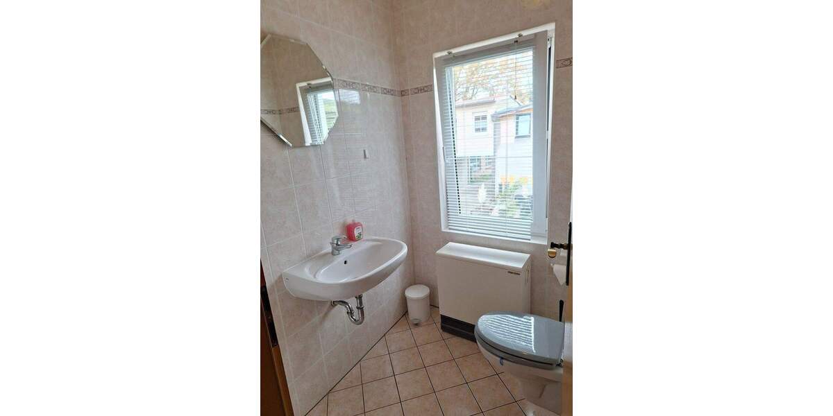 Mehrfamilienhaus, Wohnhaus Gützkow - 2 Zimmer, 68 m&sup2;, 485&euro; | Angebot:23941193