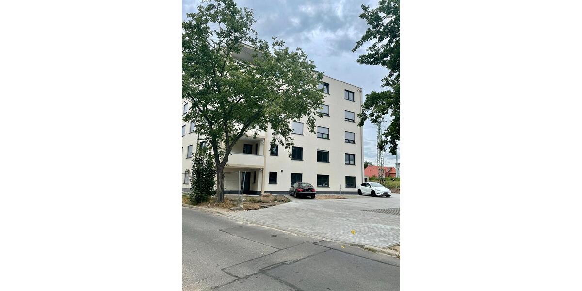 Etagenwohnung Cottbus - 3 Zimmer, 80 m&sup2;, 1.040&euro; | Angebot:26610529