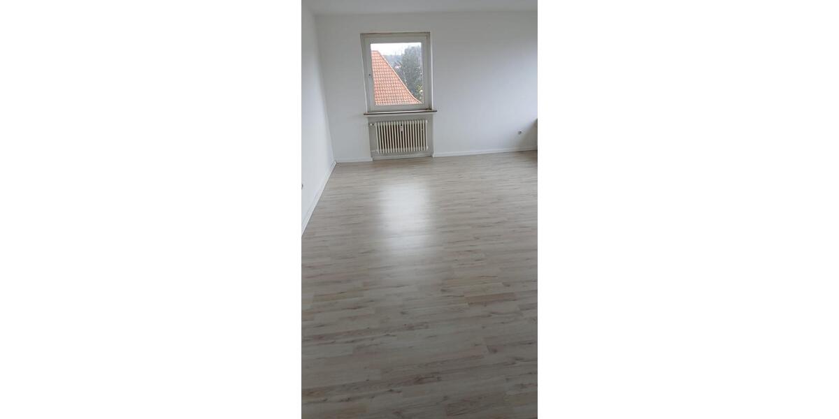 Dachgeschoßwohnung Salzgitter Ortschaft Südost - 1 Zimmer, 45 m&sup2;, 350&euro; | Angebot:25081791