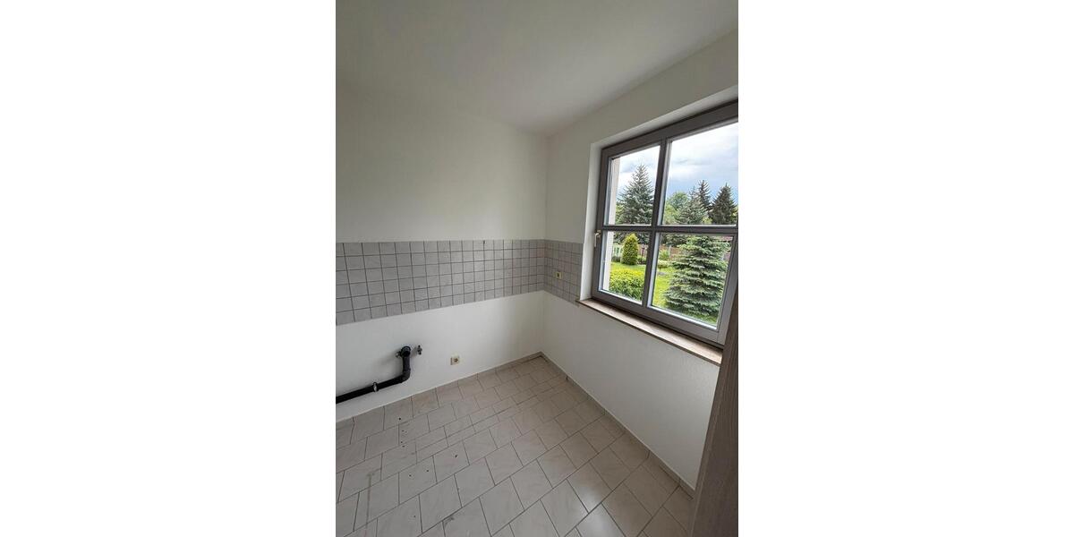 Erdgeschoßwohnung Meerane - 2 Zimmer, 40 m&sup2;, 280&euro; | Angebot:23371228
