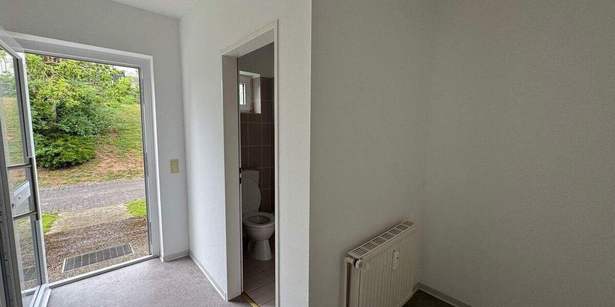 Reihenmittelhaus Binsfeld - 4 Zimmer, 122 m&sup2;, 979&euro; | Angebot:25693100