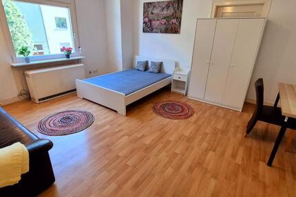 Möblierte 4er‑WG in Schweinfurt – Zimmer ab 01.01.2025 frei 4 zimmer