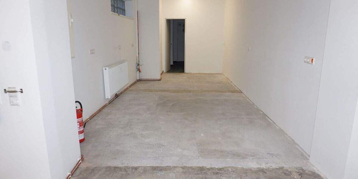 Ladenfläche 130m² in 1B-Lage , Am Sande in 21335 Lüneburg, Ladengeschäft, Einzelhandelsfläche , zzgl. 30m² Nebenflächen - sofort frei 1 zimmer