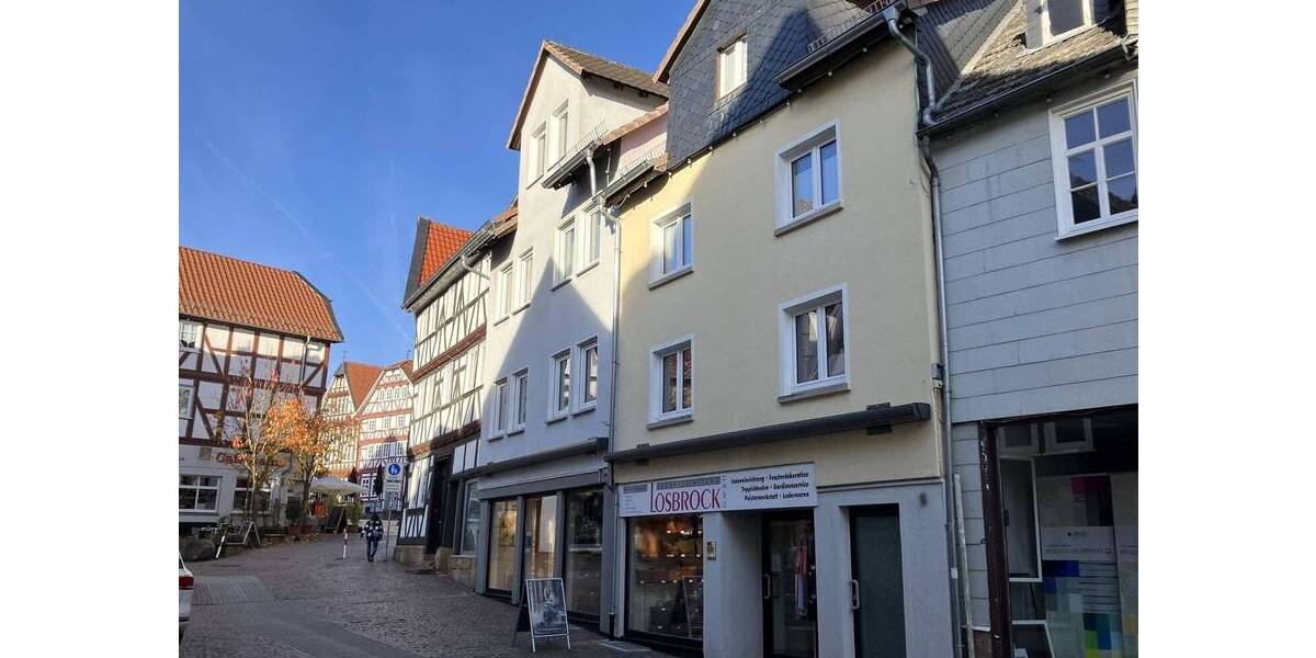 Helle 3-ZKB-Wohnung in einem charmanten 3-Familienhaus in der malerischen Stadt Fritzlar 3 zimmer