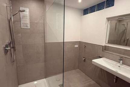 Wohnung zum Mieten in Oberkochen 880 € 103 m² 4 zimmer