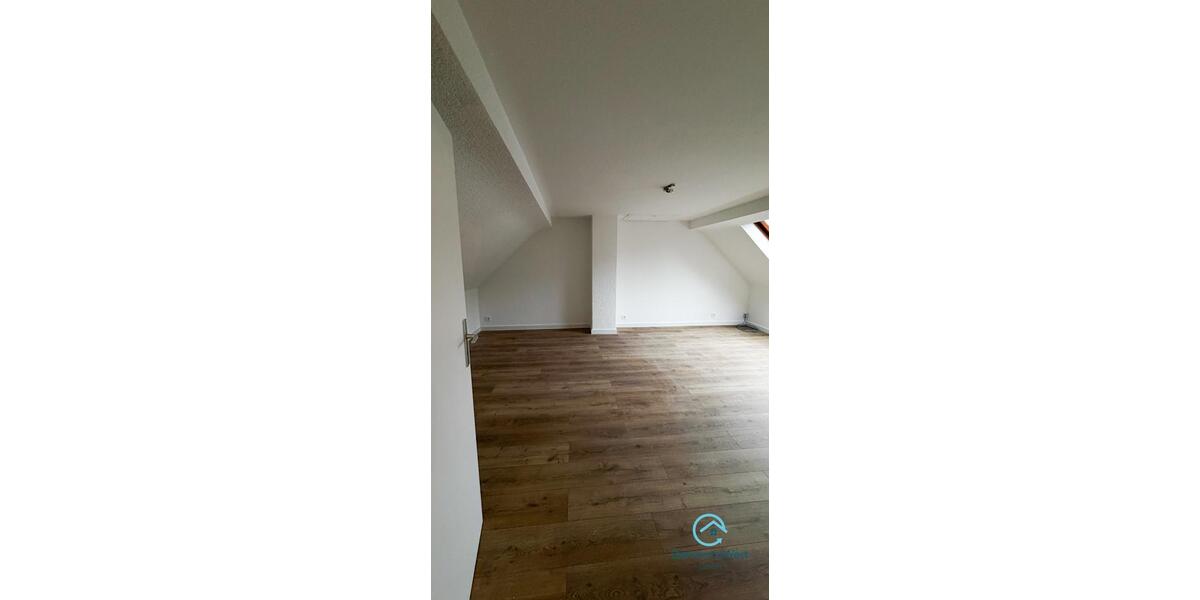 Dachgeschoßwohnung Kirn - 3 Zimmer, 86 m&sup2;, 750&euro; | Angebot:23802389