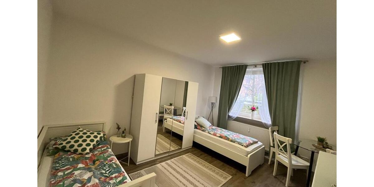Etagenwohnung Essen Stadtbezirk III - 1 Zimmer, 35 m&sup2;, 900&euro; | Angebot:26615605