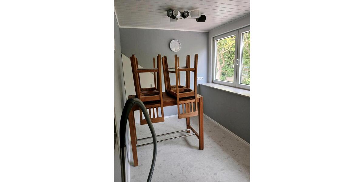 Dachgeschoßwohnung Schülldorf - 2.5 Zimmer, 82 m&sup2;, 750&euro; | Angebot:26412529