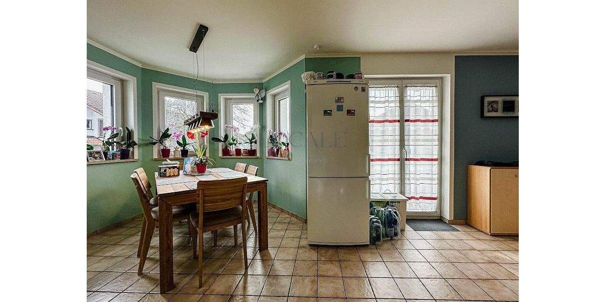 Etagenwohnung Markt Schwaben - 4 Zimmer, 108 m&sup2;, 1.950&euro; | Angebot:25701177