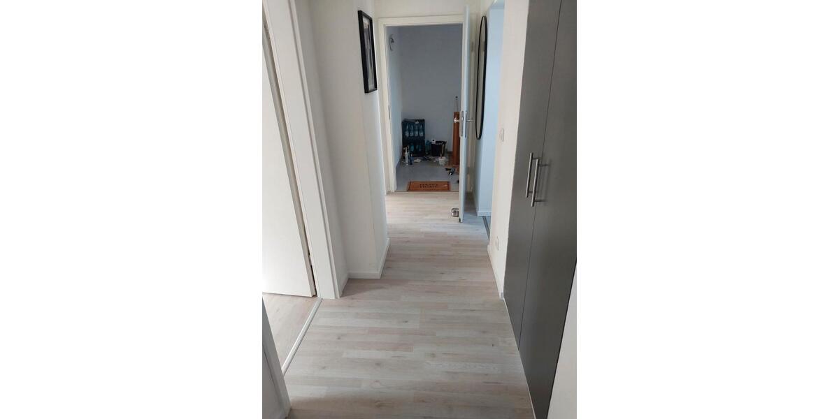 Dachgeschoßwohnung Edingen-Neckarhausen Neu-Edingen - 2 Zimmer, 50 m&sup2;, 950&euro; | Angebot:25998778