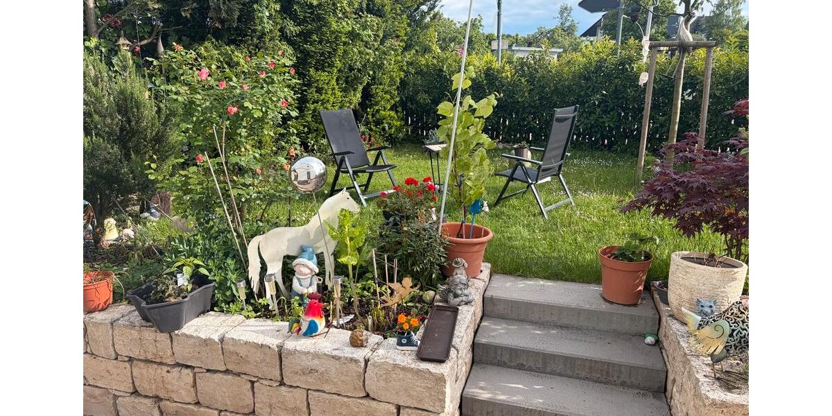 Etagenwohnung Stuttgart Botnang - 4 Zimmer, 80 m&sup2;, 1.200&euro; | Angebot:26546762