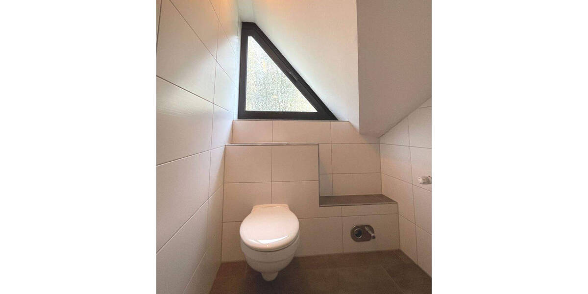 Etagenwohnung Saarbrücken Alt-Saarbrücken - 3 Zimmer, 94 m&sup2;, 970&euro; | Angebot:26388800
