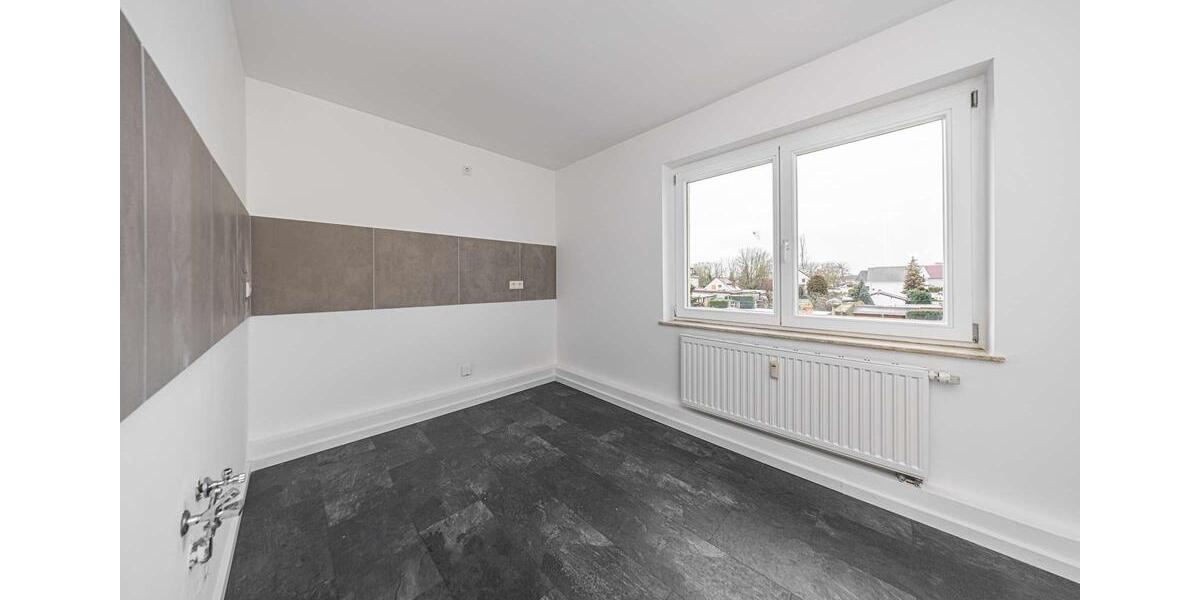 Etagenwohnung Borna - 3 Zimmer, 74 m&sup2;, 660&euro; | Angebot:26545939