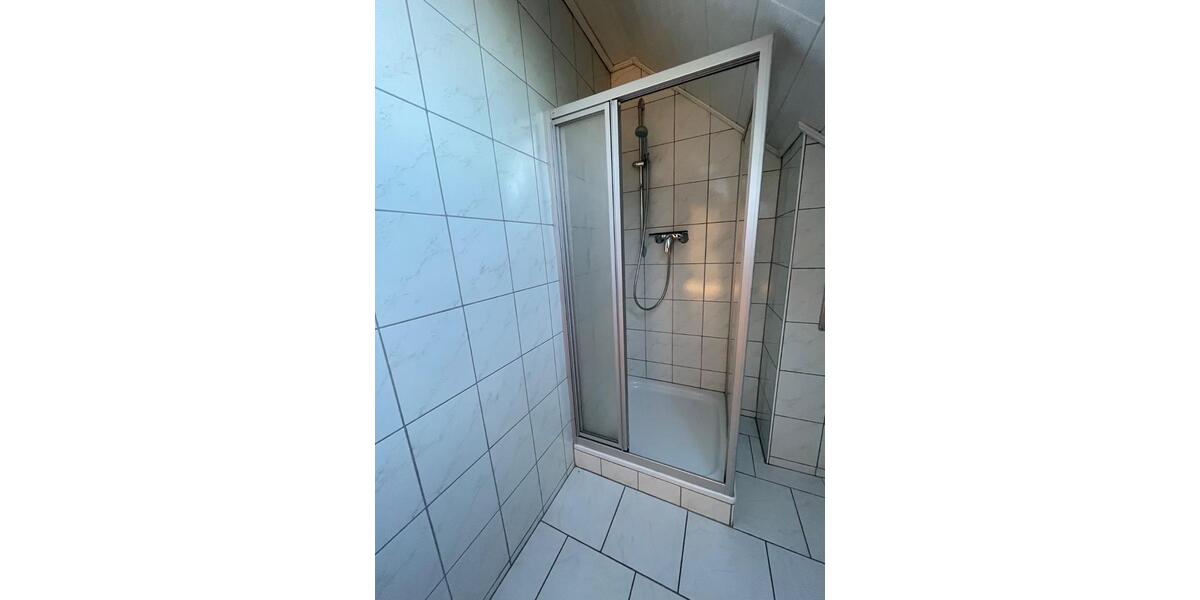 Einfamilienhaus Neustadt an der Donau - 3 Zimmer, 180 m&sup2;, 1.100&euro; | Angebot:26395377