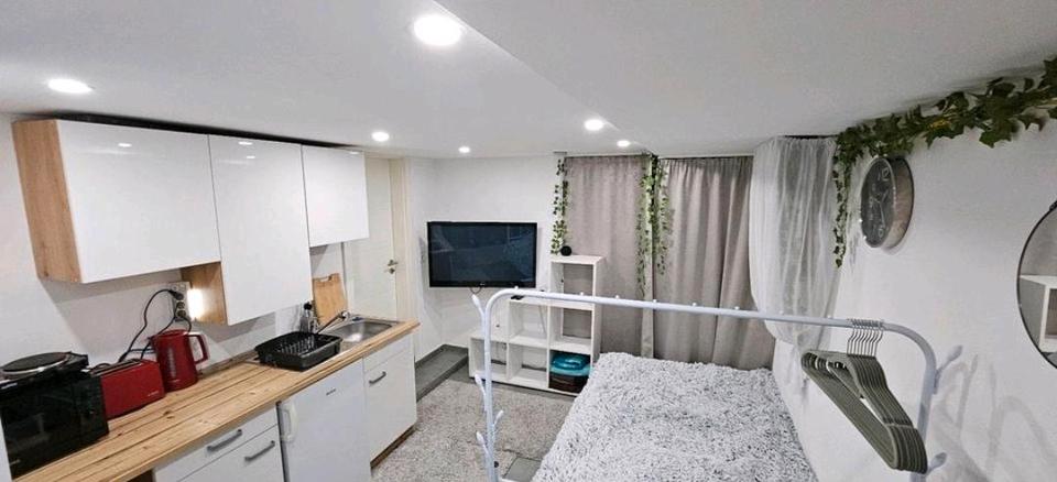 Wohnen auf Zeit Troisdorf - 1 Zimmer, 14 m&sup2;, 550&euro; | Angebot:25057836