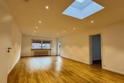 Sehr schöne, vollständig renovierte 3-Zimmer-Wohnung in ruhiger Innenhoflage von Durmersheim 3 zimmer