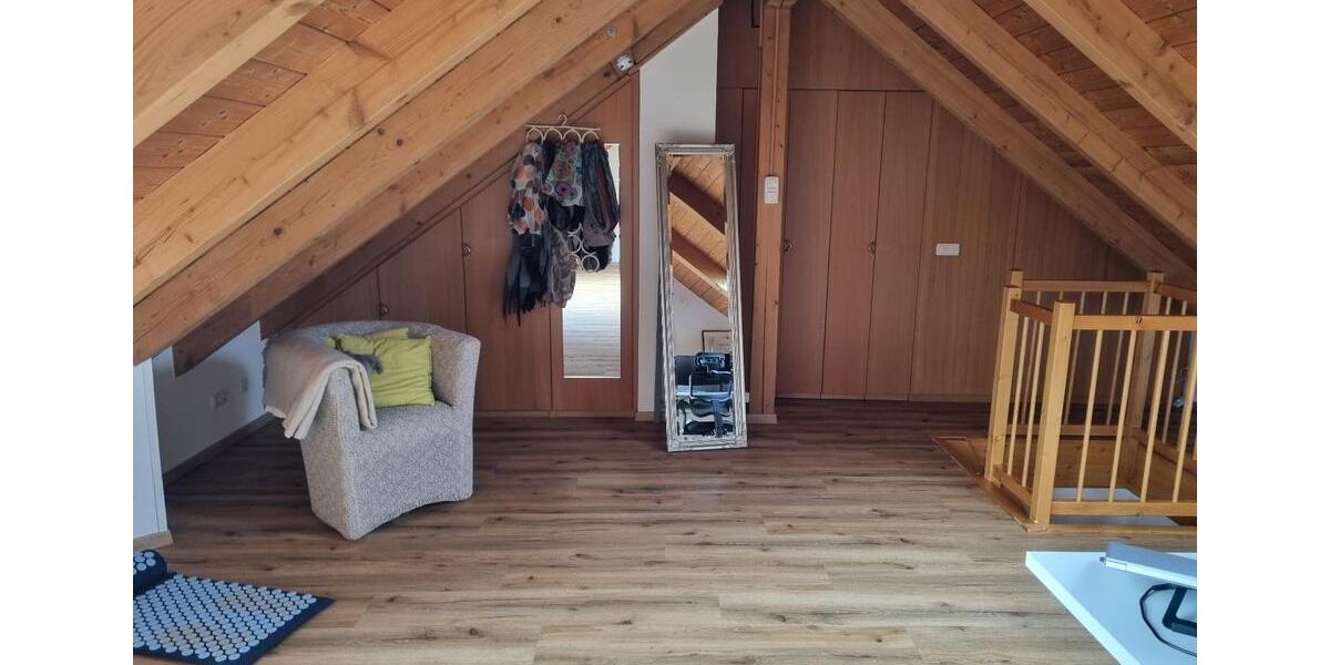 Etagenwohnung Osterhofen - 4 Zimmer, 95 m&sup2;, 950&euro; | Angebot:25837738