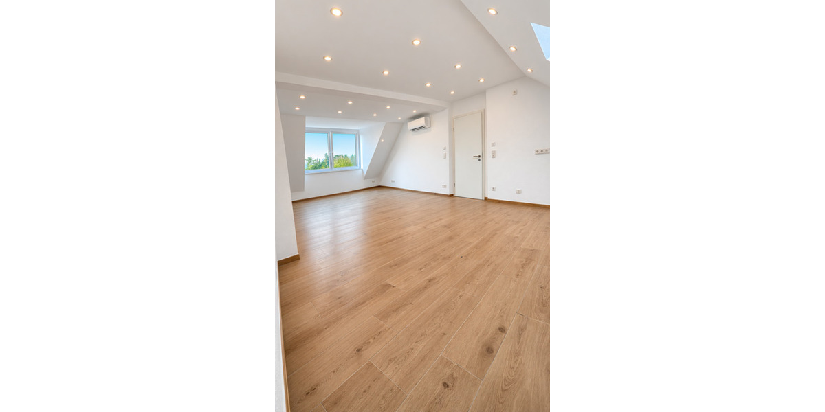 Dachgeschoßwohnung Schwetzingen - 2 Zimmer, 51 m&sup2;, 760&euro; | Angebot:25840436
