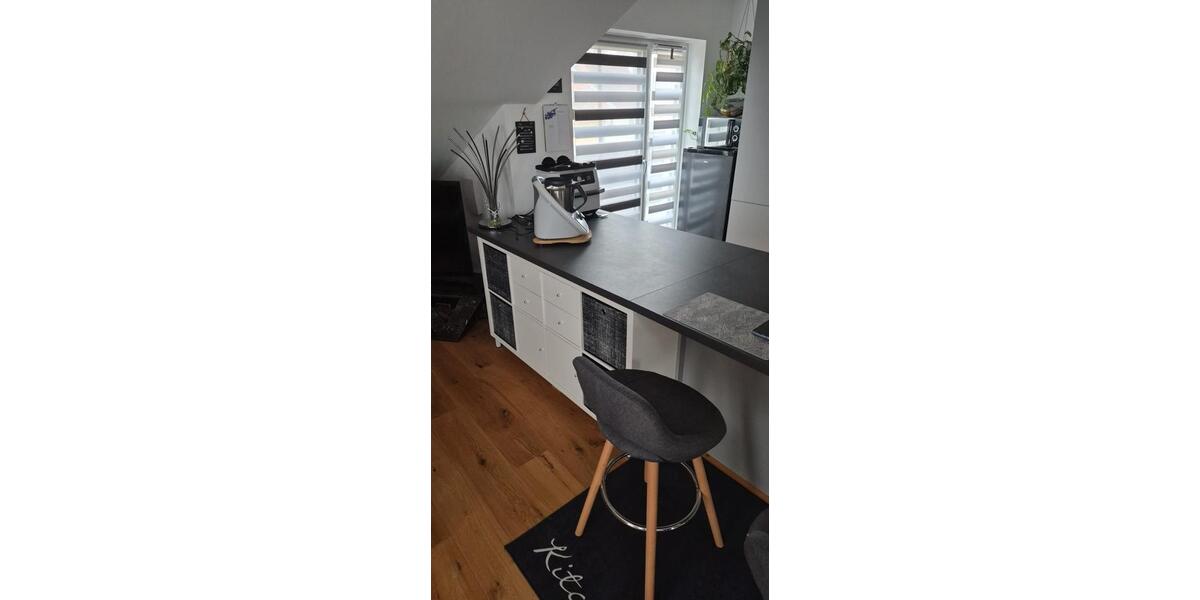 Dachgeschoßwohnung Langquaid - 3 Zimmer, 85 m&sup2;, 950&euro; | Angebot:26441002