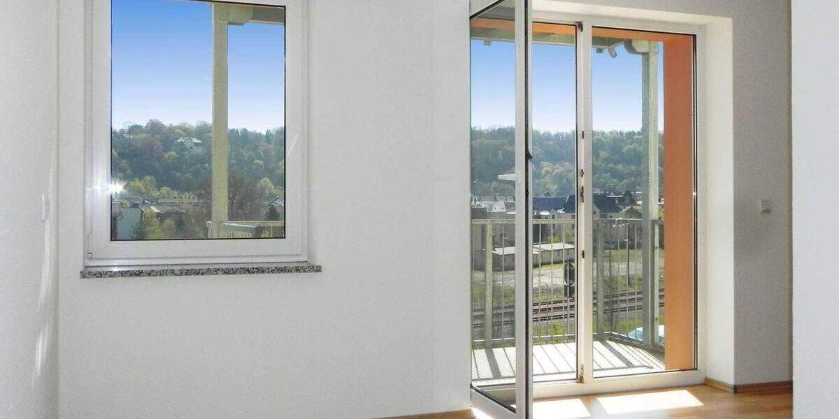 Etagenwohnung Greiz - 2 Zimmer, 55 m&sup2;, 370&euro; | Angebot:24722809