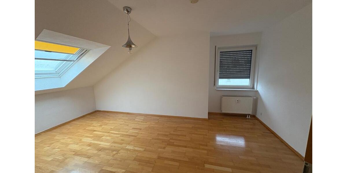 Maisonettenwohnung Freiberg am Neckar - 4.5 Zimmer, 103 m&sup2;, 1.500&euro; | Angebot:26624324