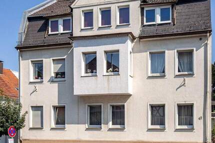 Großzügige 4-Zimmer-Dachgeschosswohnung mitten in der Neheimer Innenstadt! 4 zimmer