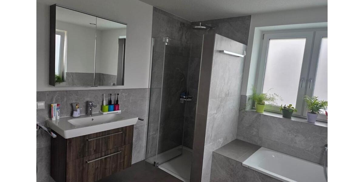 Erdgeschoßwohnung Aulendorf - 4 Zimmer, 115 m&sup2;, 1.380&euro; | Angebot:26615034