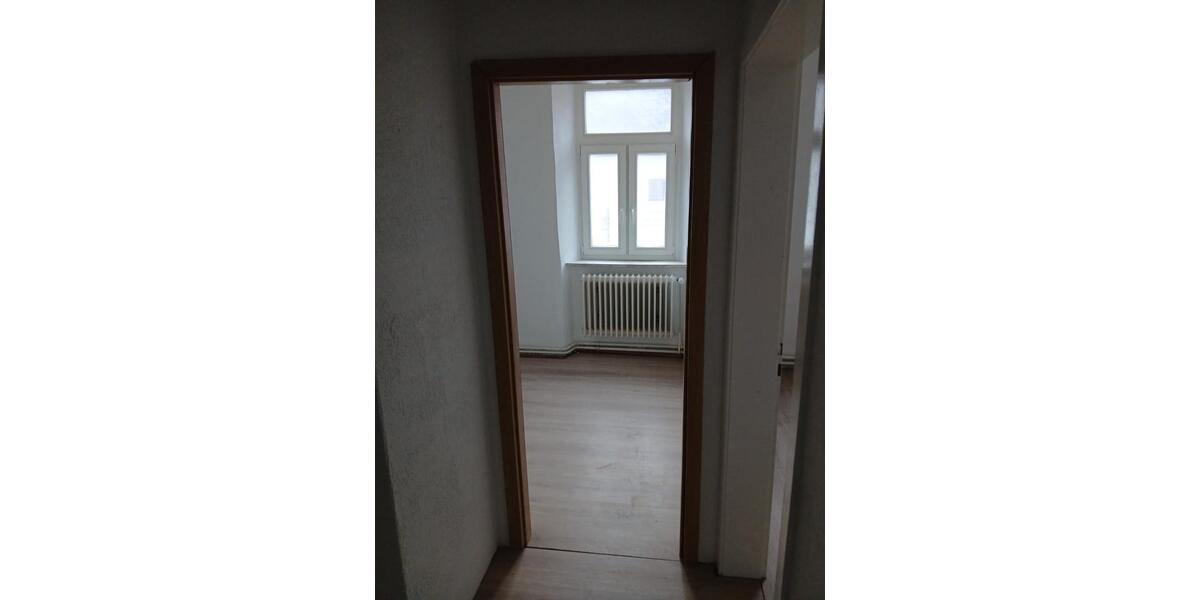 Etagenwohnung Kirchenlamitz Hohenbuch - 3 Zimmer, 78 m&sup2;, 485&euro; | Angebot:25415221