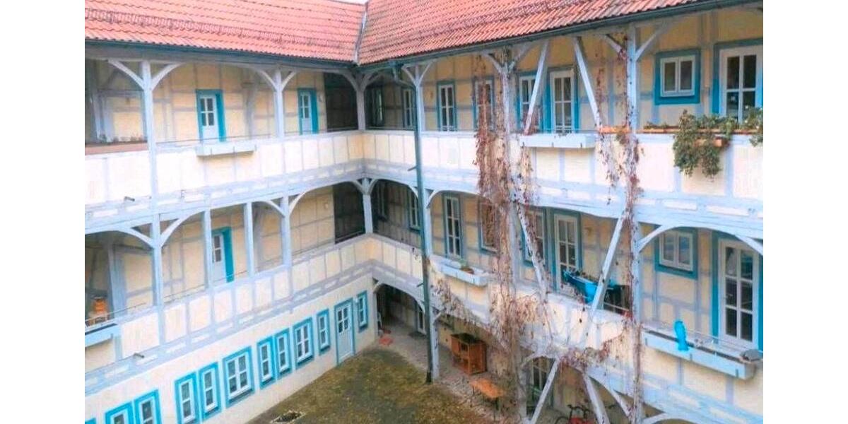 Erdgeschoßwohnung Hildburghausen - 3 Zimmer, 94 m&sup2;, 820&euro; | Angebot:25990379