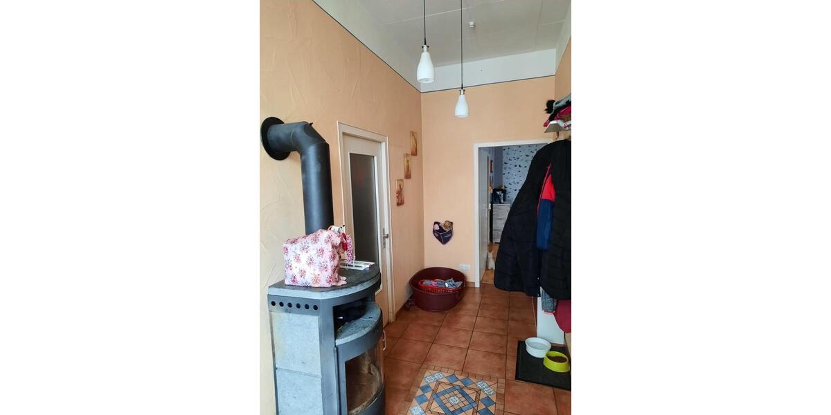 Erdgeschoßwohnung Medebach - 4 Zimmer, 90 m&sup2;, 900&euro; | Angebot:26462860