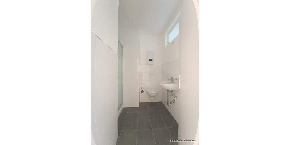 Etagenwohnung Duisburg Untermeiderich - 2 Zimmer, 61 m&sup2;, 500&euro; | Angebot:26723246