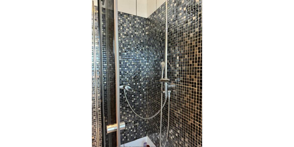 Gut geschnittene 5-Zimmerwohnung für Familien mit GartenGarage 5 zimmer