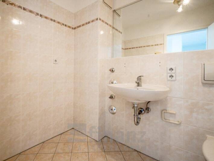 Etagenwohnung Chemnitz Sonnenberg - 2 Zimmer, 66 m&sup2;, 396&euro; | Angebot:26310050