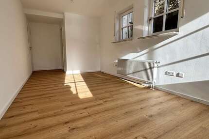 Gewerbeobjekt Herrenberg Kuppingen Kuppingen - 300&euro; | Angebot:24975816