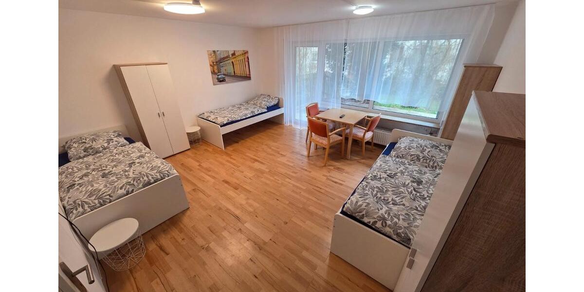 Wohnen auf Zeit Nürnberg Gaismannshof - 10 Zimmer, 200 m&sup2;, 10&euro; | Angebot:26286352