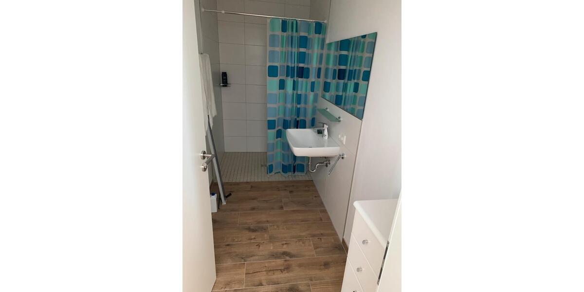 Wohnen auf Zeit Simbach - 5 Zimmer, 110 m&sup2;, 400&euro; | Angebot:25368240