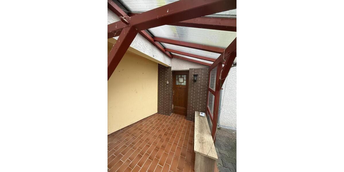 Etagenwohnung Limburg an der Lahn - 5 Zimmer, 160 m&sup2;, 1.300&euro; | Angebot:26039095