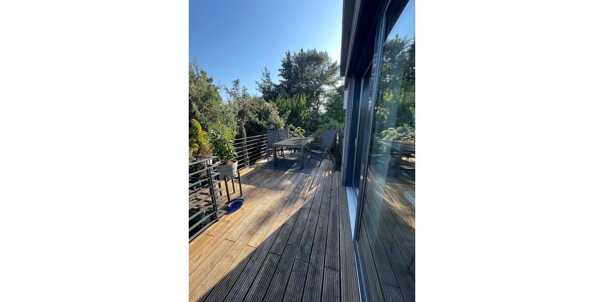 Dachgeschoßwohnung Rellingen - 3 Zimmer, 83 m&sup2;, 1.900&euro; | Angebot:25942313