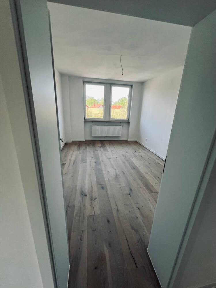 Helle 2 Zimmer, Küche, Bad, Wohnung