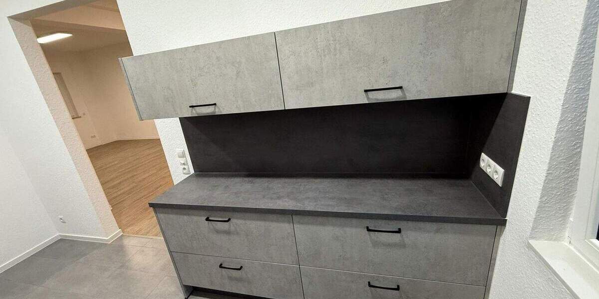 Etagenwohnung Andernach-Namedy Namedy - 5 Zimmer, 116 m&sup2;, 1.650&euro; | Angebot:25831639