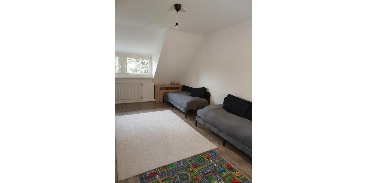 Dachgeschoßwohnung Krefeld Bockum - 2 Zimmer, 51 m&sup2;, 597&euro; | Angebot:26532551