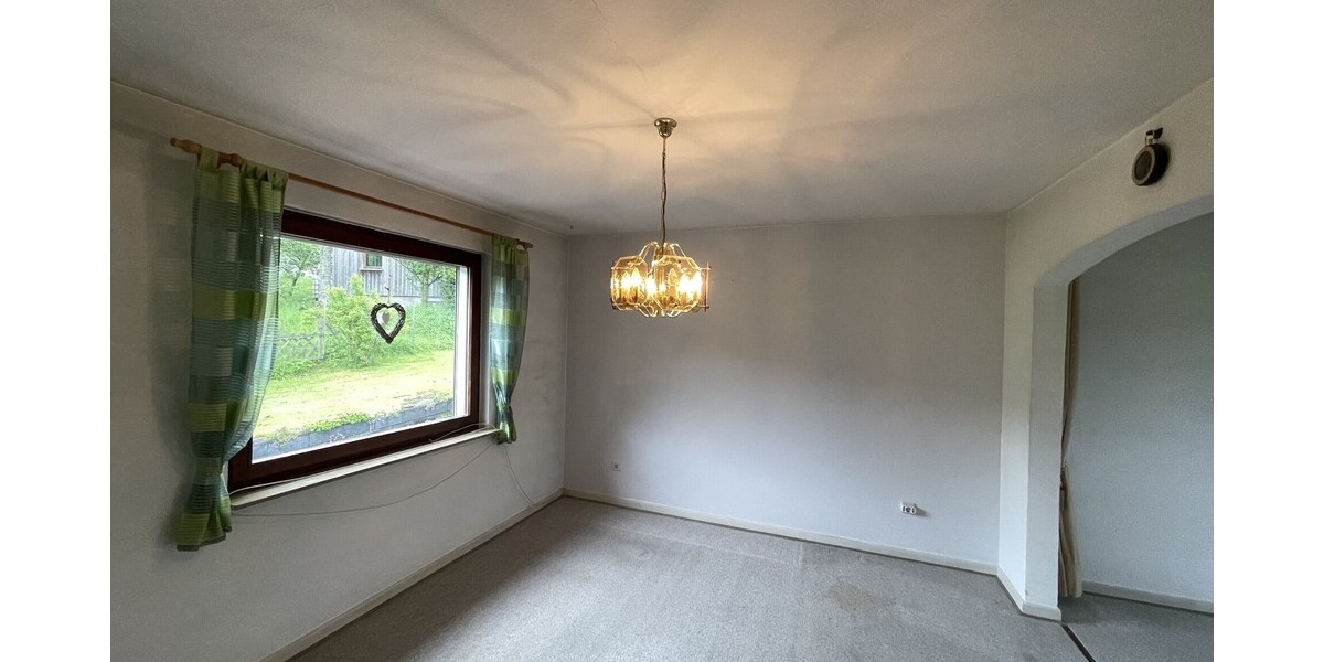 Einfamilienhaus mit großem Garten - Einfamilienhaus Königswinter / Thomasberg Thomasberg | Angebot:27070556