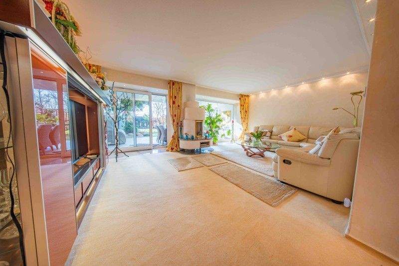 Mehrfamilienhaus, Wohnhaus Mönchengladbach Dohr - 4 Zimmer, 130 m&sup2;, 1.599&euro; | Angebot:25834455