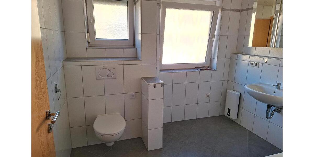 Etagenwohnung Dillingen an der Donau - 3 Zimmer, 89 m&sup2;, 900&euro; | Angebot:24711922